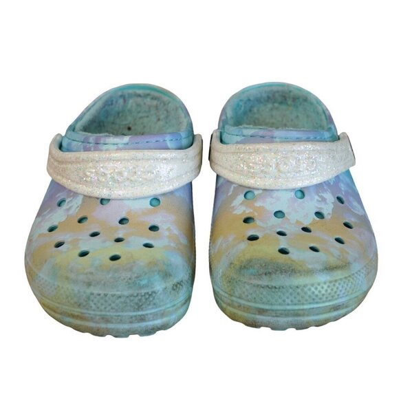 Kids Crocs Fur Lined Slip-On Sandals Size‎ 8 Pastel Tie-Dye Pattern Comfortable - Picture 1 of 4